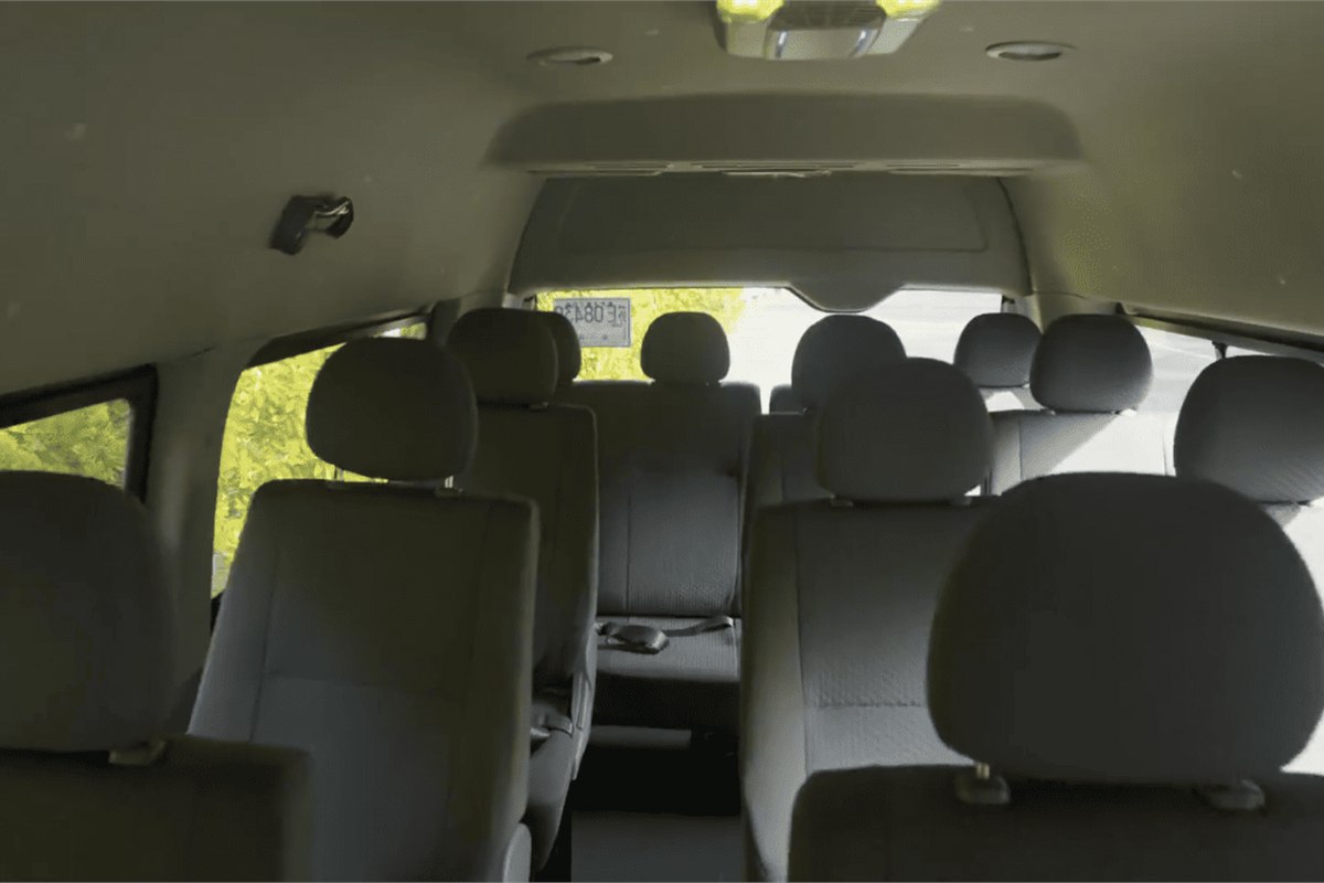 Higer EV H5C cabin with 13+1 individual seats