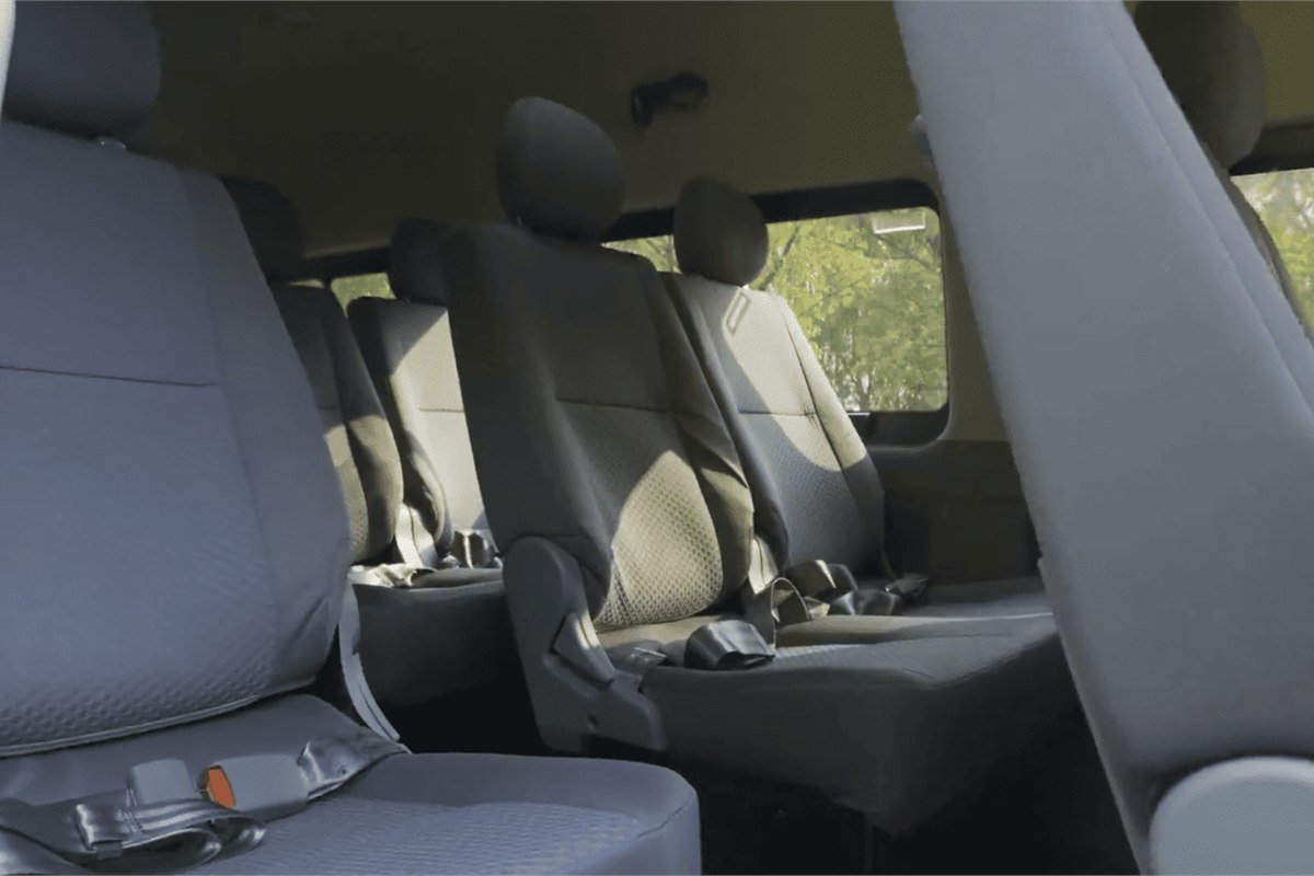 Higer EV H5C individual seats with headrests and belts