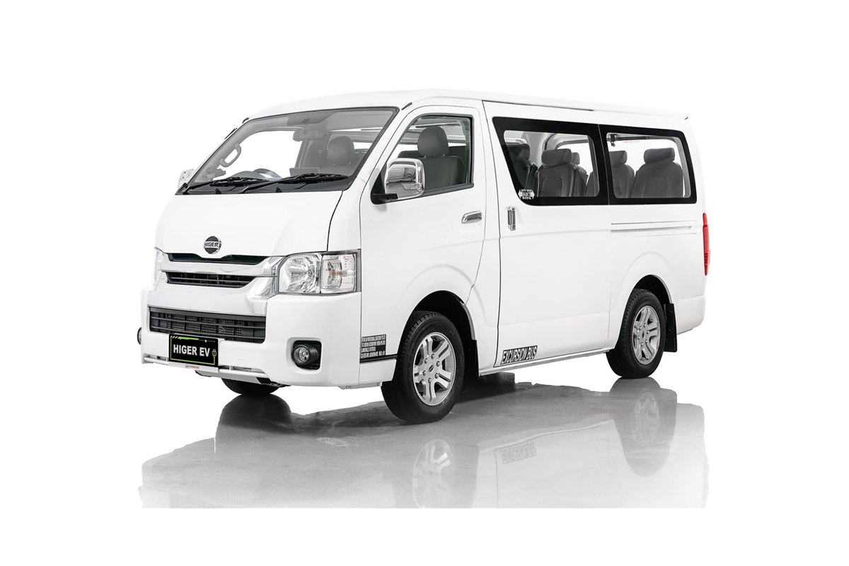 Higer EV H5F Mini Bus with the passenger door open